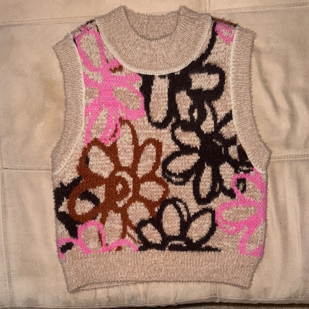 La Hearts Pink and Brown Floral Tank Top
